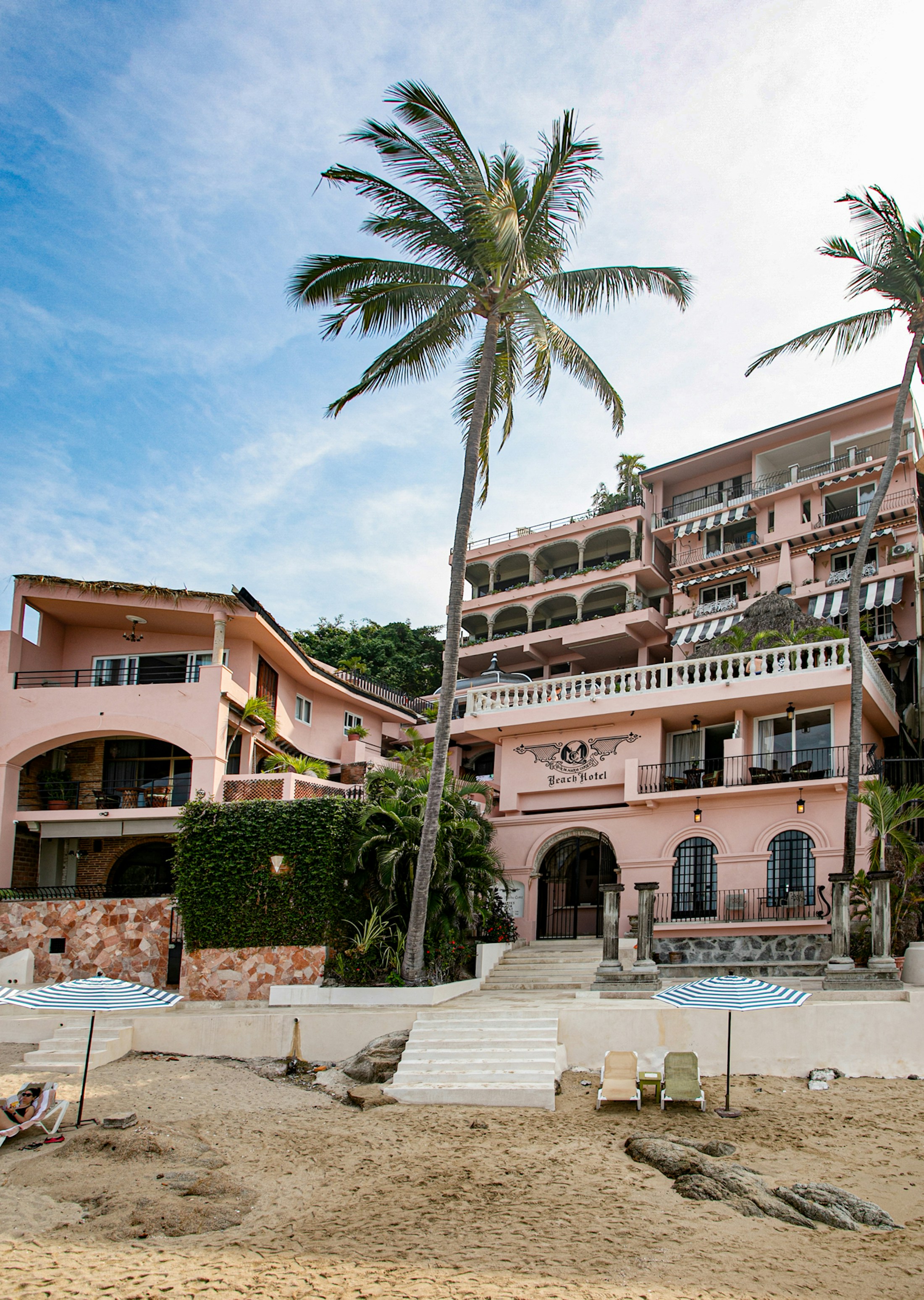 Quinta Maria Cortez’s pink beachfront facade and original crest